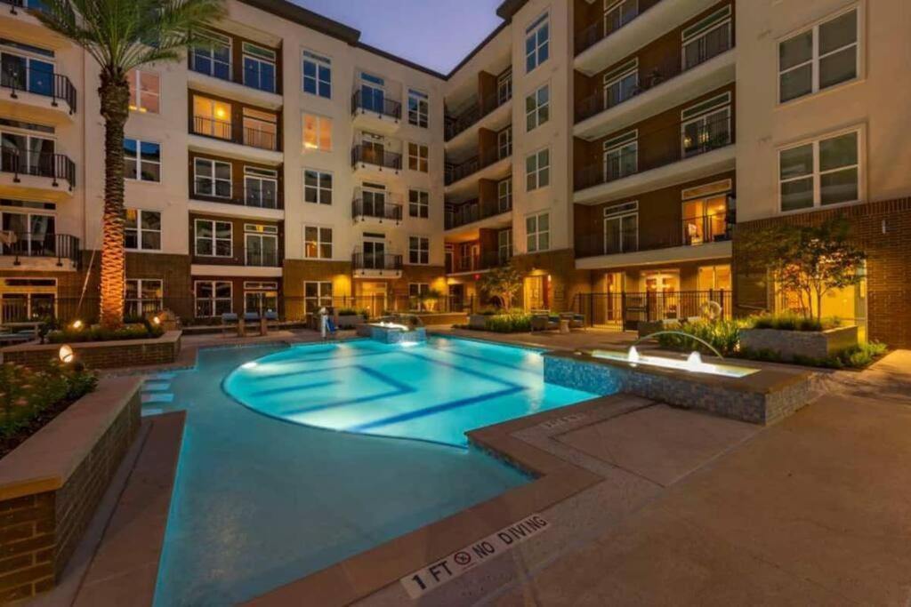 Luxury Apartment With King Bed And Pool And Free Parking 4 هيوستن المظهر الخارجي الصورة