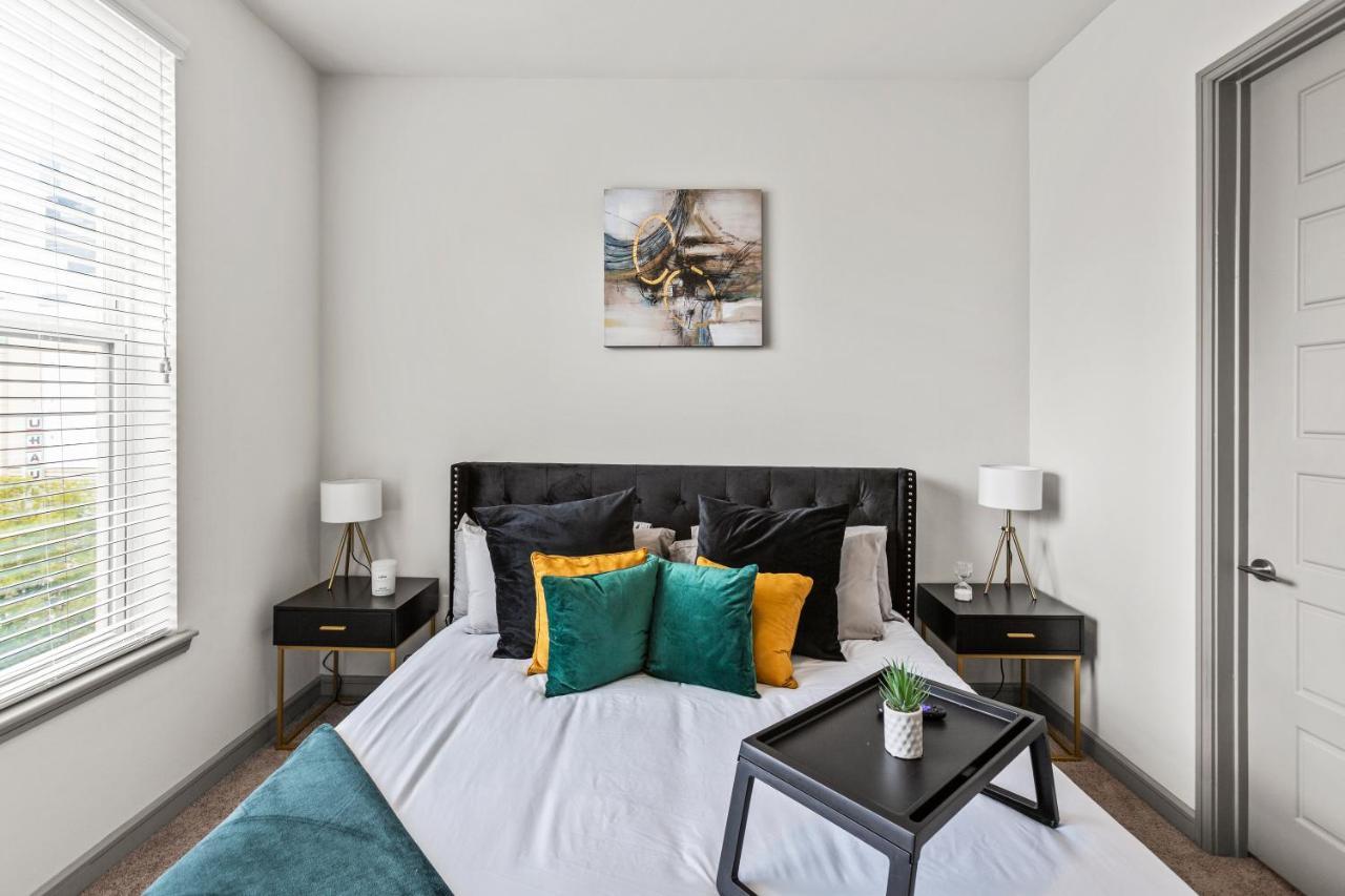 Luxury Apartment With King Bed And Pool And Free Parking 4 هيوستن المظهر الخارجي الصورة